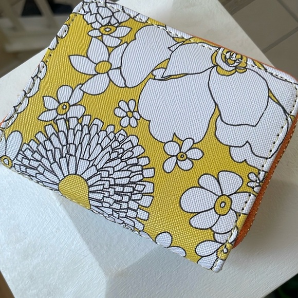 TRINA TURK YELLOW WALLET - Picture 1 of 3